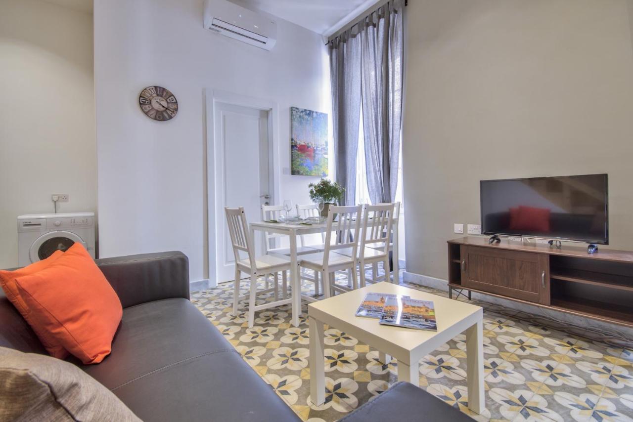 Borgo Apartments 1 & 2 Bedroom Self-Catering Units In Central Valletta Exterior foto