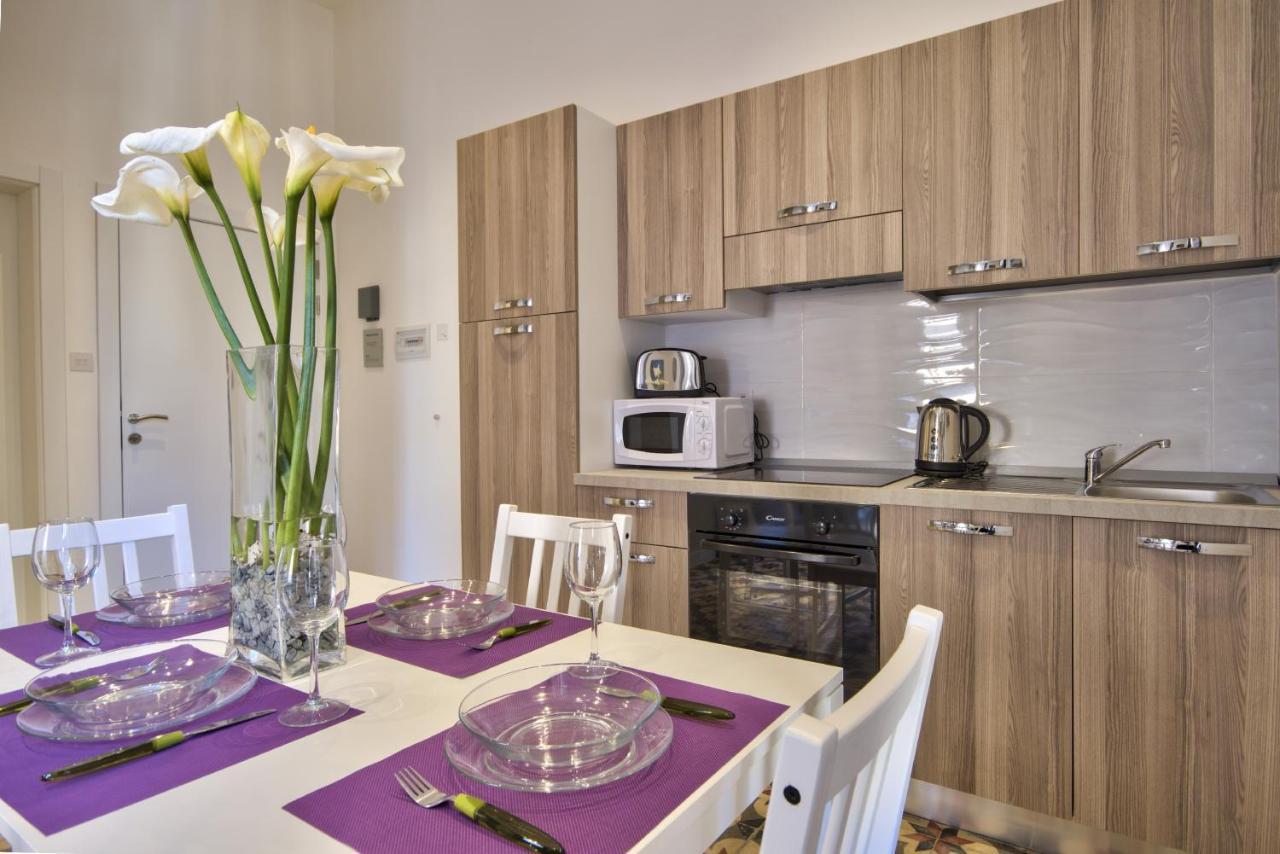 Borgo Apartments 1 & 2 Bedroom Self-Catering Units In Central Valletta Exterior foto