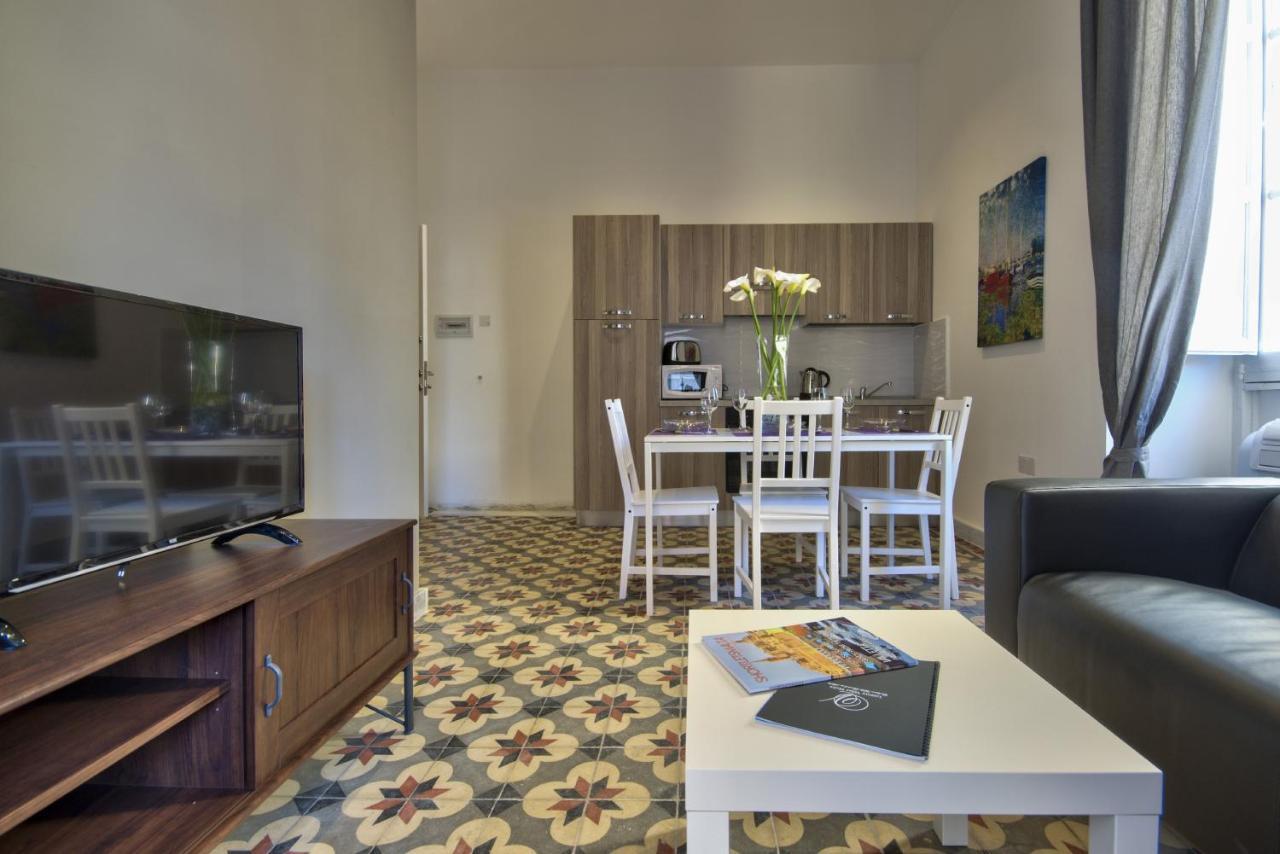 Borgo Apartments 1 & 2 Bedroom Self-Catering Units In Central Valletta Exterior foto