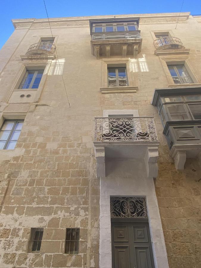 Borgo Apartments 1 & 2 Bedroom Self-Catering Units In Central Valletta Exterior foto
